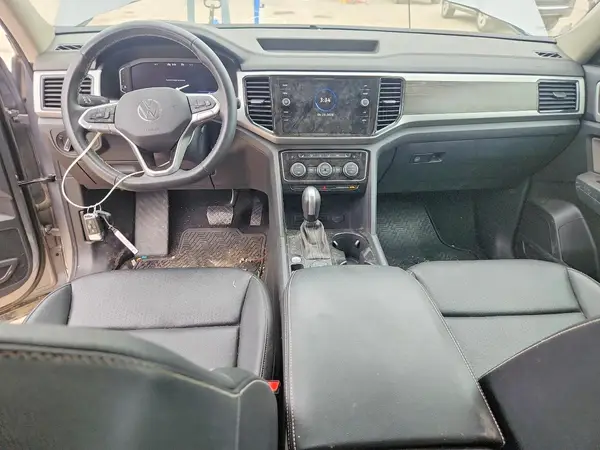 1V2HR2CA8PC528451 2023 VOLKSWAGEN ATLAS - Image 8