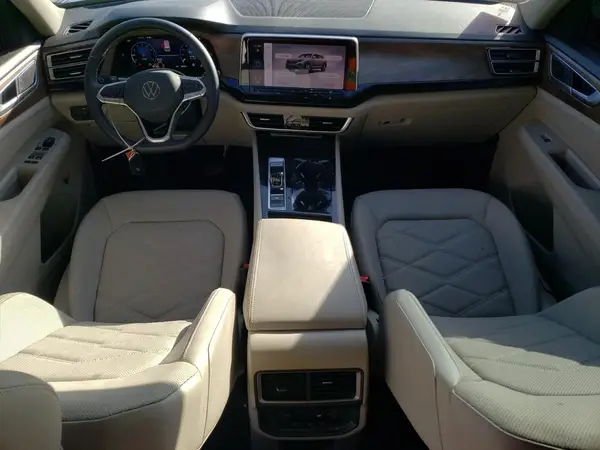 1V2HR2CA8RC517033 2024 VOLKSWAGEN ATLAS - Image 8