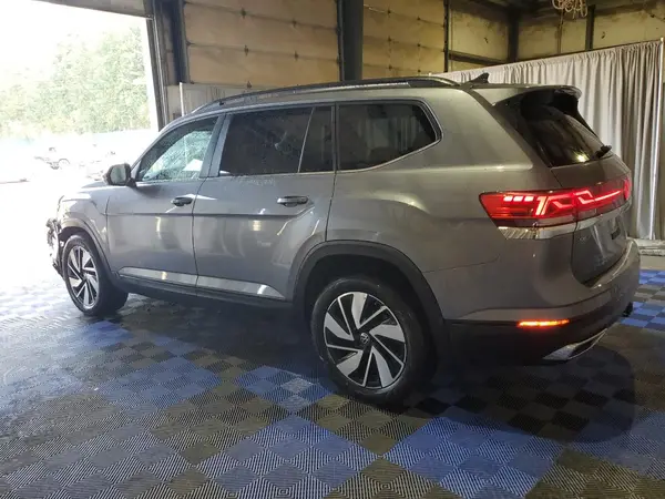 1V2HR2CA8RC537816 2024 VOLKSWAGEN ATLAS - Image 2