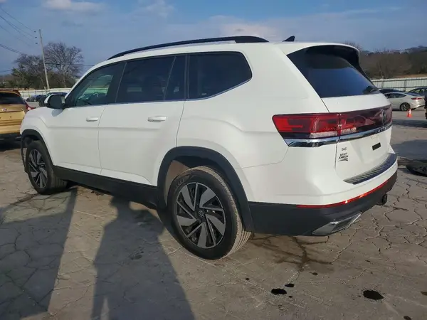 1V2HR2CA8RC569715 2024 VOLKSWAGEN ATLAS - Image 2