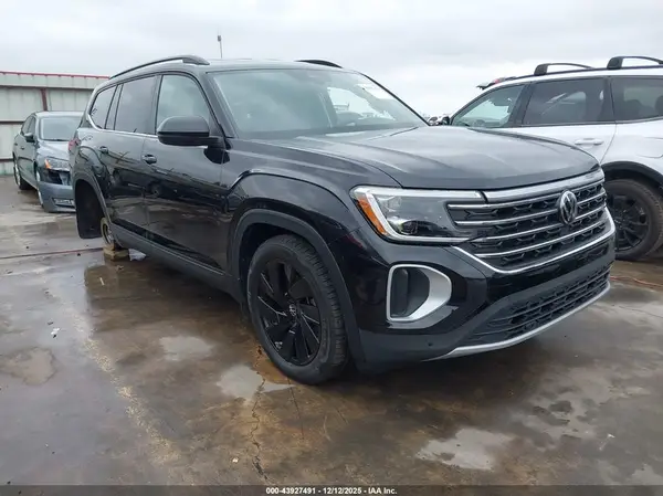 1V2HR2CA8RC615298 2024 VOLKSWAGEN ATLAS - Image 1