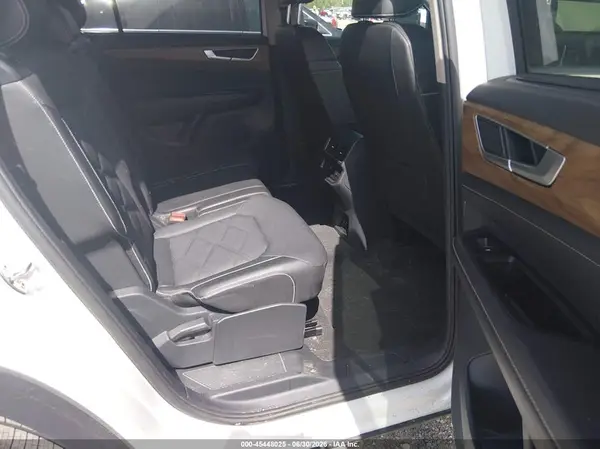 1V2HR2CA8SC516020 2025 VOLKSWAGEN ATLAS - Image 8