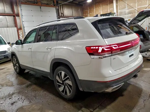 1V2HR2CA8SC531150 2025 VOLKSWAGEN ATLAS - Image 2