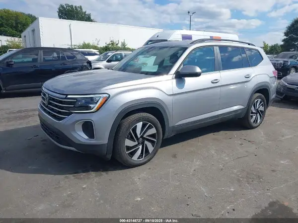 1V2HR2CA8SC531505 2025 VOLKSWAGEN ATLAS - Image 2