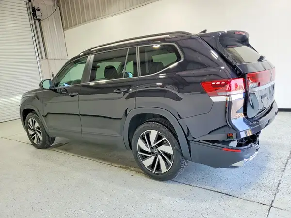 1V2HR2CA8SC572989 2025 VOLKSWAGEN ATLAS - Image 2