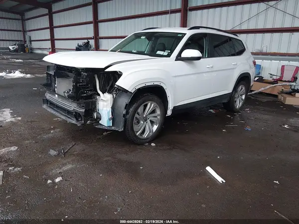 1V2HR2CA9PC558249 2023 VOLKSWAGEN ATLAS - Image 2