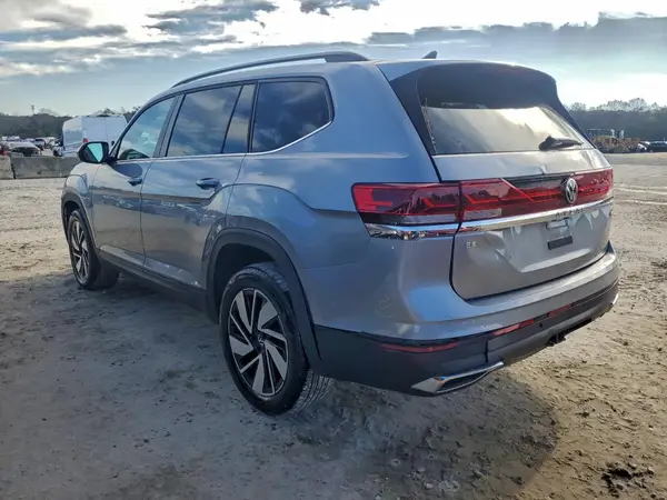 1V2HR2CA9SC533652 2025 VOLKSWAGEN ATLAS - Image 2