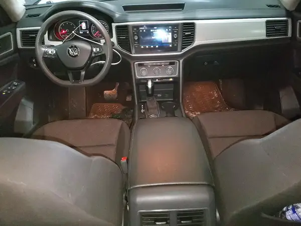 1V2HR2CAXJC501985 2018 VOLKSWAGEN ATLAS - Image 8