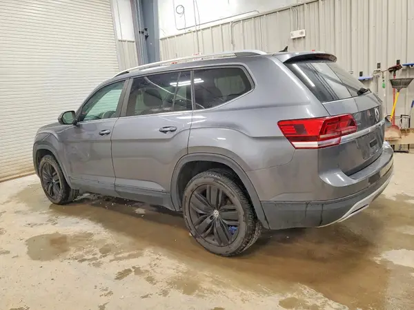 1V2HR2CAXJC514039 2018 VOLKSWAGEN ATLAS - Image 2
