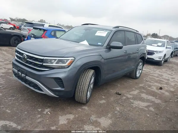 1V2JP2CA1NC529221 2022 VOLKSWAGEN ATLAS - Image 2