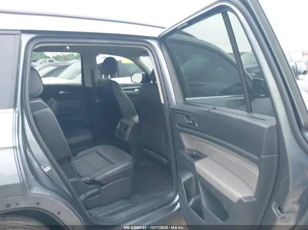 1V2JP2CA1NC529221 2022 VOLKSWAGEN ATLAS - Image 8