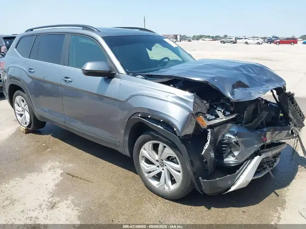 1V2JP2CA6NC532373 2022 VOLKSWAGEN ATLAS - Image 1