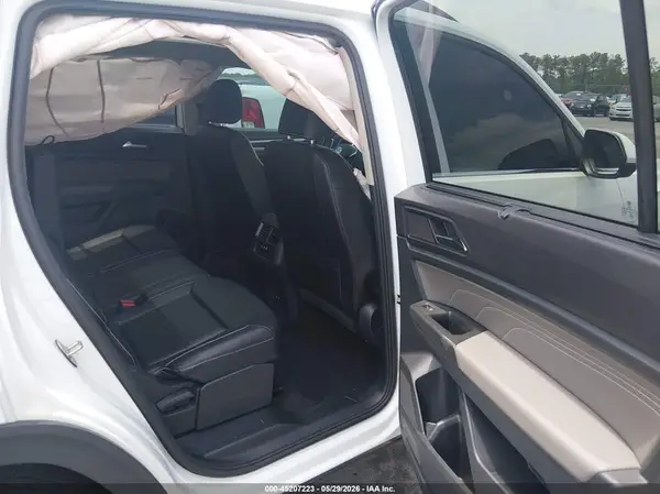 1V2JP2CA8NC540068 2022 VOLKSWAGEN ATLAS - Image 8