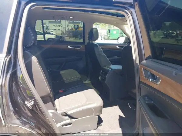 1V2JR2CA1RC529185 2024 VOLKSWAGEN ATLAS - Image 8