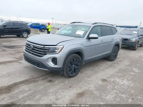 1V2JR2CA1RC537982 2024 VOLKSWAGEN ATLAS - Image 2