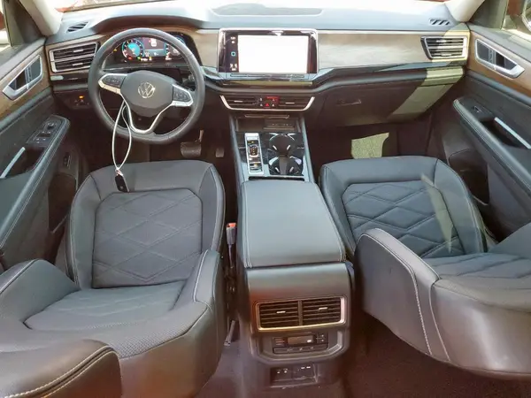 1V2JR2CA1RC576149 2024 VOLKSWAGEN ATLAS - Image 8