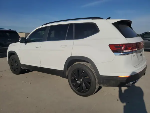 1V2JR2CA1RC577477 2024 VOLKSWAGEN ATLAS - Image 2