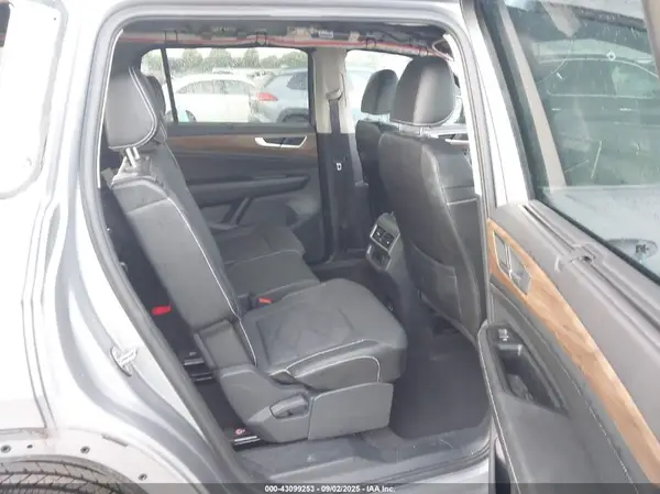 1V2JR2CA3RC533450 2024 VOLKSWAGEN ATLAS - Image 8