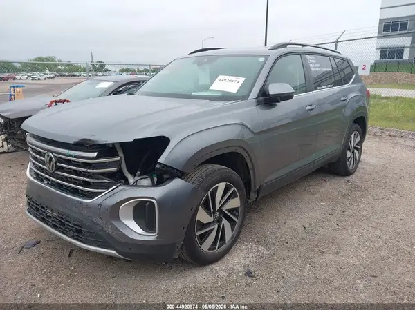 1V2JR2CA7RC555516 2024 VOLKSWAGEN ATLAS - Image 2