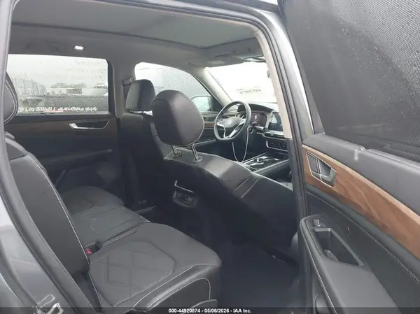 1V2JR2CA7RC555516 2024 VOLKSWAGEN ATLAS - Image 8