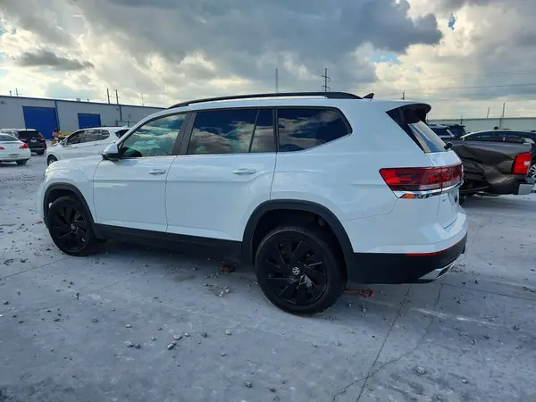 1V2JR2CA8RC532245 2024 VOLKSWAGEN ATLAS - Image 2