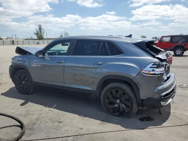 1V2KE2CA3RC215845 2024 VOLKSWAGEN ATLAS - Image 2