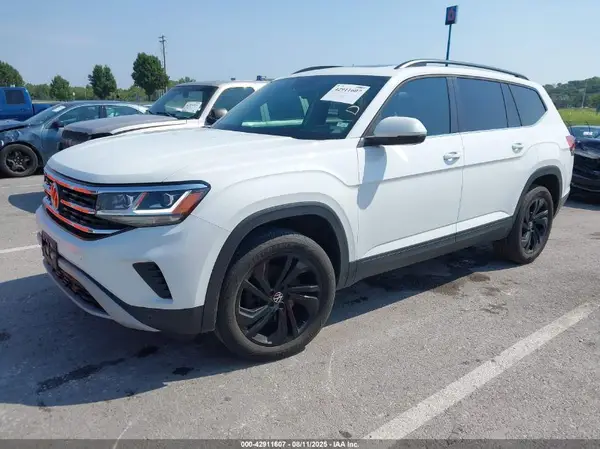 1V2KP2CA7NC528725 2022 VOLKSWAGEN ATLAS - Image 2