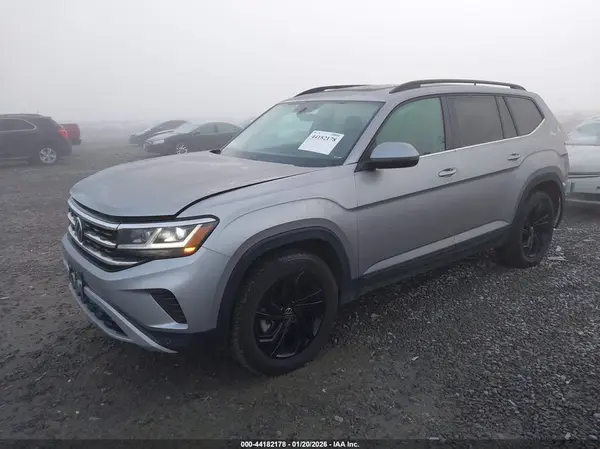1V2KP2CA8NC504174 2022 VOLKSWAGEN ATLAS - Image 2
