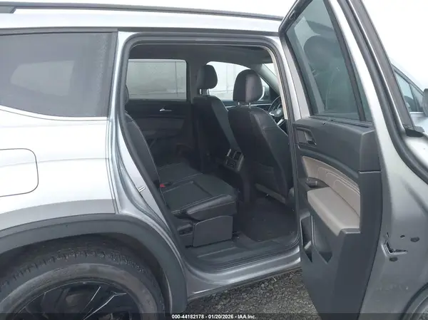 1V2KP2CA8NC504174 2022 VOLKSWAGEN ATLAS - Image 8