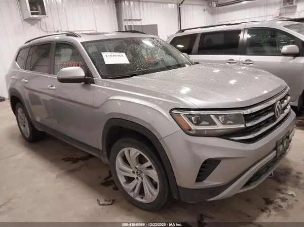 1V2KP2CA9NC560611 2022 VOLKSWAGEN ATLAS - Image 1