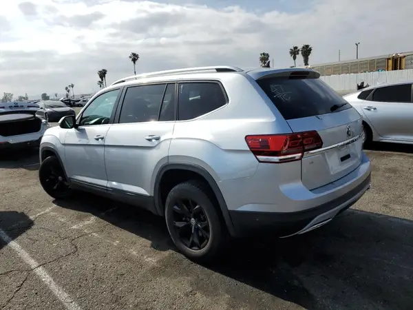 1V2KR2CA0JC566897 2018 VOLKSWAGEN ATLAS - Image 2