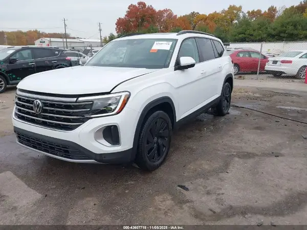 1V2KR2CA0SC503414 2025 VOLKSWAGEN ATLAS - Image 2
