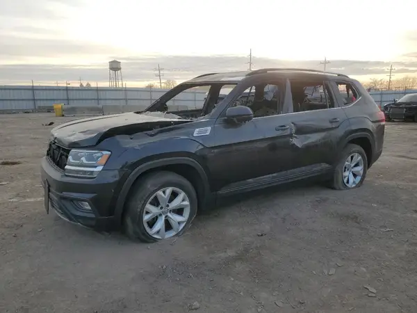 1V2KR2CA1JC571705 2018 VOLKSWAGEN ATLAS - Image 1