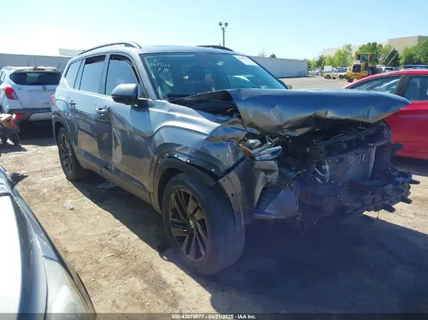 1V2KR2CA1NC536507 2022 VOLKSWAGEN ATLAS - Image 1