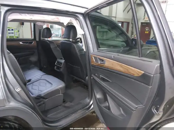 1V2KR2CA1RC501052 2024 VOLKSWAGEN ATLAS - Image 8