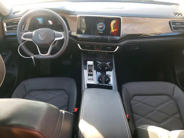 1V2KR2CA1RC502167 2024 VOLKSWAGEN ATLAS - Image 8