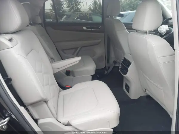 1V2KR2CA1SC521856 2025 VOLKSWAGEN ATLAS - Image 8