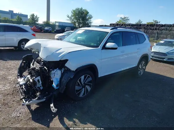 1V2KR2CA1SC522215 2025 VOLKSWAGEN ATLAS - Image 2