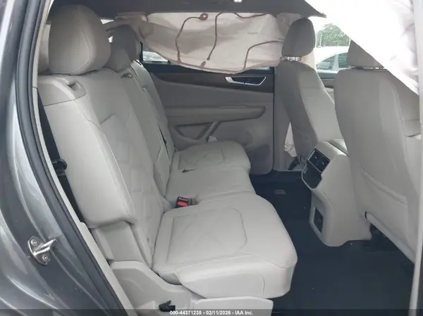 1V2KR2CA1SC573343 2025 VOLKSWAGEN ATLAS - Image 8