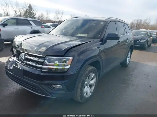 1V2KR2CA2JC512565 2018 VOLKSWAGEN ATLAS - Image 2