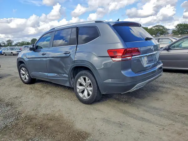 1V2KR2CA2JC540348 2018 VOLKSWAGEN ATLAS - Image 2