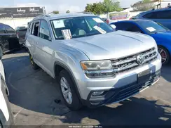 1V2KR2CA2JC575035 2018 VOLKSWAGEN ATLAS