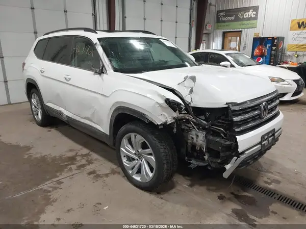 1V2KR2CA2NC553235 2022 VOLKSWAGEN ATLAS - Image 1