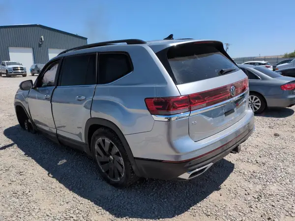 1V2KR2CA2RC505630 2024 VOLKSWAGEN ATLAS - Image 2
