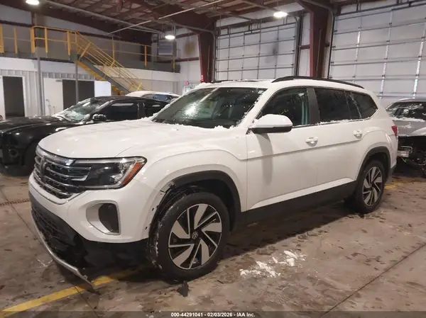 1V2KR2CA2RC560160 2024 VOLKSWAGEN ATLAS - Image 2