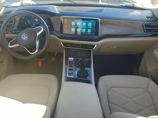 1V2KR2CA2RC586872 2024 VOLKSWAGEN ATLAS - Image 8