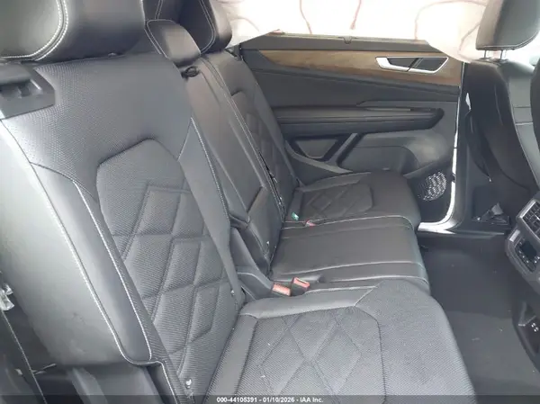 1V2KR2CA2RC595748 2024 VOLKSWAGEN ATLAS - Image 8
