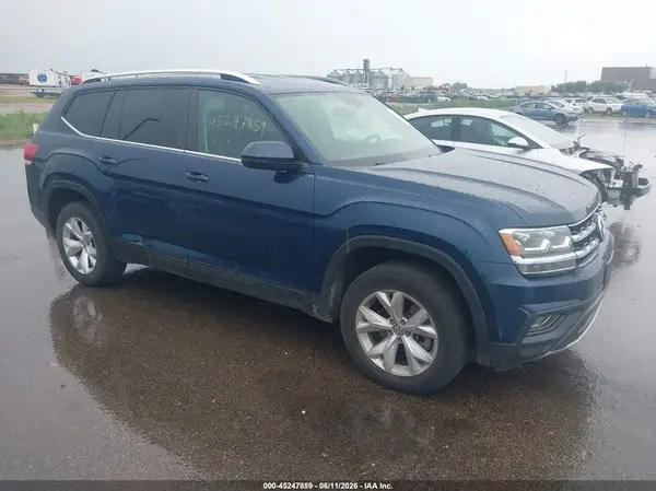 1V2KR2CA3JC513580 2018 VOLKSWAGEN ATLAS - Image 1