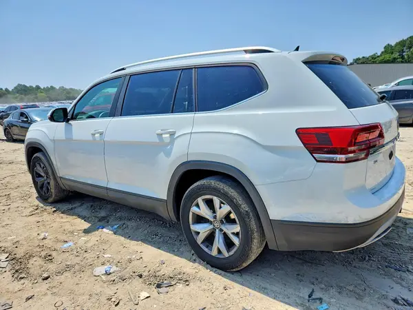 1V2KR2CA3JC532498 2018 VOLKSWAGEN ATLAS - Image 2