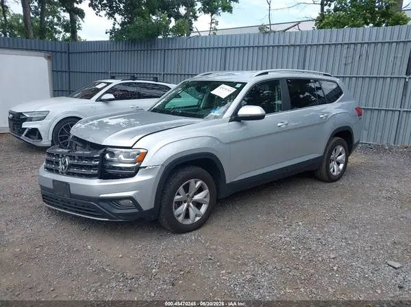 1V2KR2CA3JC534798 2018 VOLKSWAGEN ATLAS - Image 2